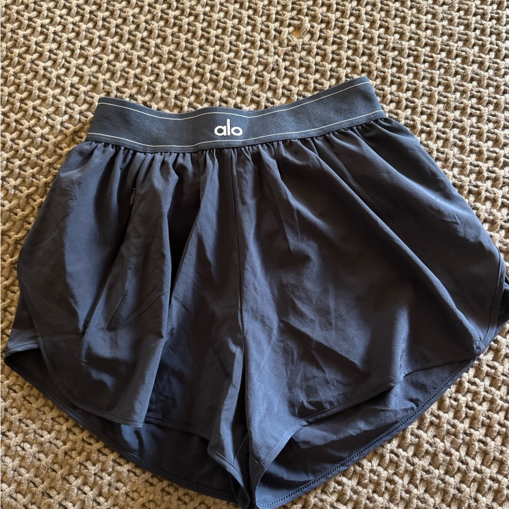 ALO Match Point Shorts in Small Women's in Navy